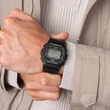 Kép 2/2 - Casio férfi óra - DW-5600UE-1ER - G-Shock