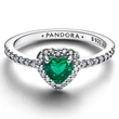 Kép 2/3 - Pandora kiemelt királyzöld szív gyűrű - 198421C07-50