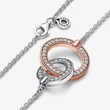 Kép 3/5 - Pandora Signature rozé összefonódó körök nyaklánc - 382778C01-45