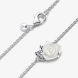 Kép 3/5 - Pandora virágzó fehér rózsa nyaklánc - 393206C01-45