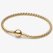 Kép 1/5 - Pandora kerek kapcsos arany Moments karkötő - 564028C00-18