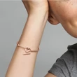 Kép 4/4 - Pandora Moments rozé szíves T-kapcsos karkötő - 589285C00-16