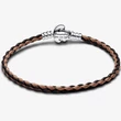 Kép 2/5 - Pandora Disney Az oroszlánkirály kapcsos Pandora Moments fonott bőr karkötő - 593361C01-S2