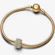Kép 3/5 - Pandora szikrázó arany pavé charm - 762820C01