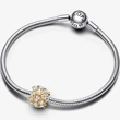 Kép 3/5 - Pandora kerek szikrázó arany charm - 763234C01