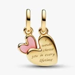Kép 2/4 - Pandora aranyozott anya & lánya szétválasztható szív függő - 763766C01