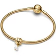Kép 3/5 - Pandora tenyésztett gyöngyös szalag charm - 763784C01