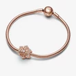 Kép 3/5 - Pandora csillogó rozé hópehely charm - 782378C01
