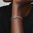 Kép 4/5 - Pandora türkizkék örökkévalóság kör december charm - 790064C02