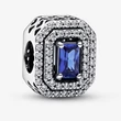 Kép 1/5 - Pandora ragyogó kék téglalap charm - 792385C01