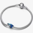 Kép 3/5 - Pandora metálkék gekkó charm - 792701C01