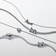 Kép 4/5 - Pandora ezüst Love felirat charm - 793055C00