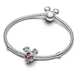 Kép 3/4 - Pandora Disney Mickes egér karácsonyi koszorú charm - 793531C01