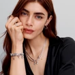 Kép 4/4 - Pandora Disney Mickes egér karácsonyi koszorú charm - 793531C01