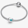 Kép 2/5 - Pandora türkizkék december születésköves gravírozható szív charm - 794161C12