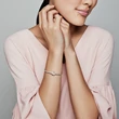 Kép 4/4 - Pandora rózsaszín bőrönd charm - 798063EN124