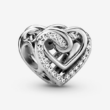 Kép 1/5 - Pandora szikrázó összefonódó szívek charm - 799270C01