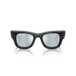 Kép 2/4 - Ray-Ban napszemüveg - RB4940B-686430 - Wayfarer Puffer