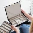 Kép 2/8 - Stackers fekete színű classic ékszerdoboz szett - 75465