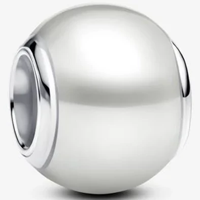 Pandora fehér charm - 793781C01