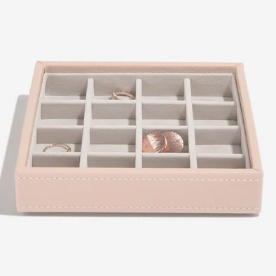 Stackers púder színű 16 fakkos tálca - 73769 Stackers púder színű 16 fakkos tálca - 73769