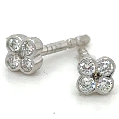 Velekey Diamond fehér arany virág gyémánt fülbevaló - BOARNPE00796EW
