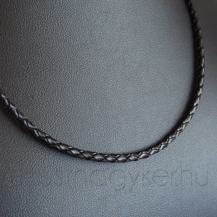 Unisex fonott bőr nyaklánc 70 cm - JALB05-70