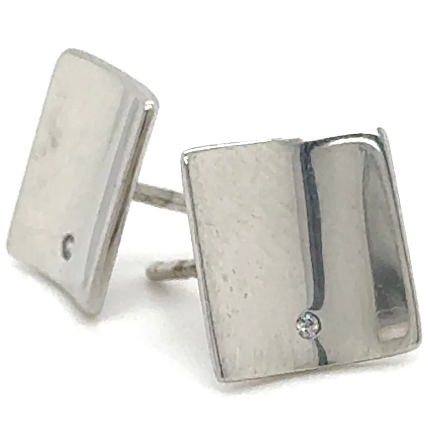 Velekey Gold fehér arany téglalap beszúrós fülbevaló - ER0036W