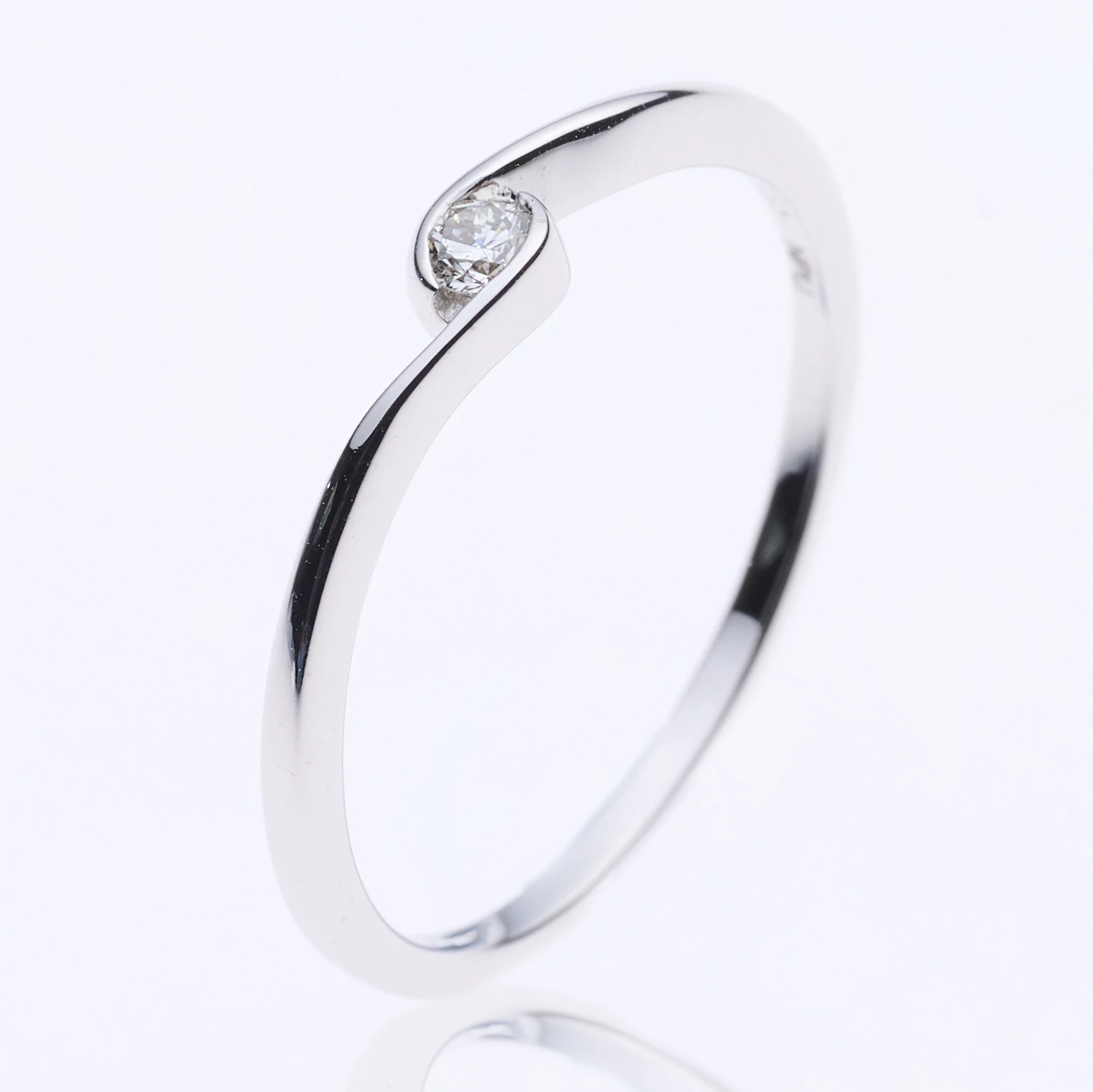 Velekey Diamond gyémánt eljegyzési gyűrű 0,05 ct. - BRS5856-005W-48